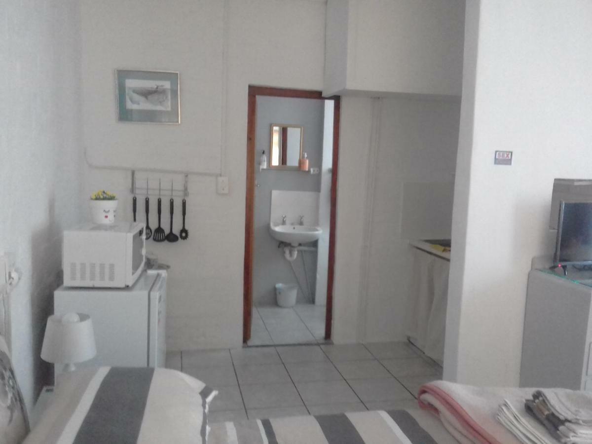 Albatross Apartment Hermanus Ngoại thất bức ảnh